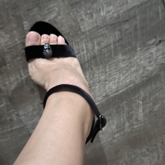 Daniela Funari heels - Picture 2 of 6